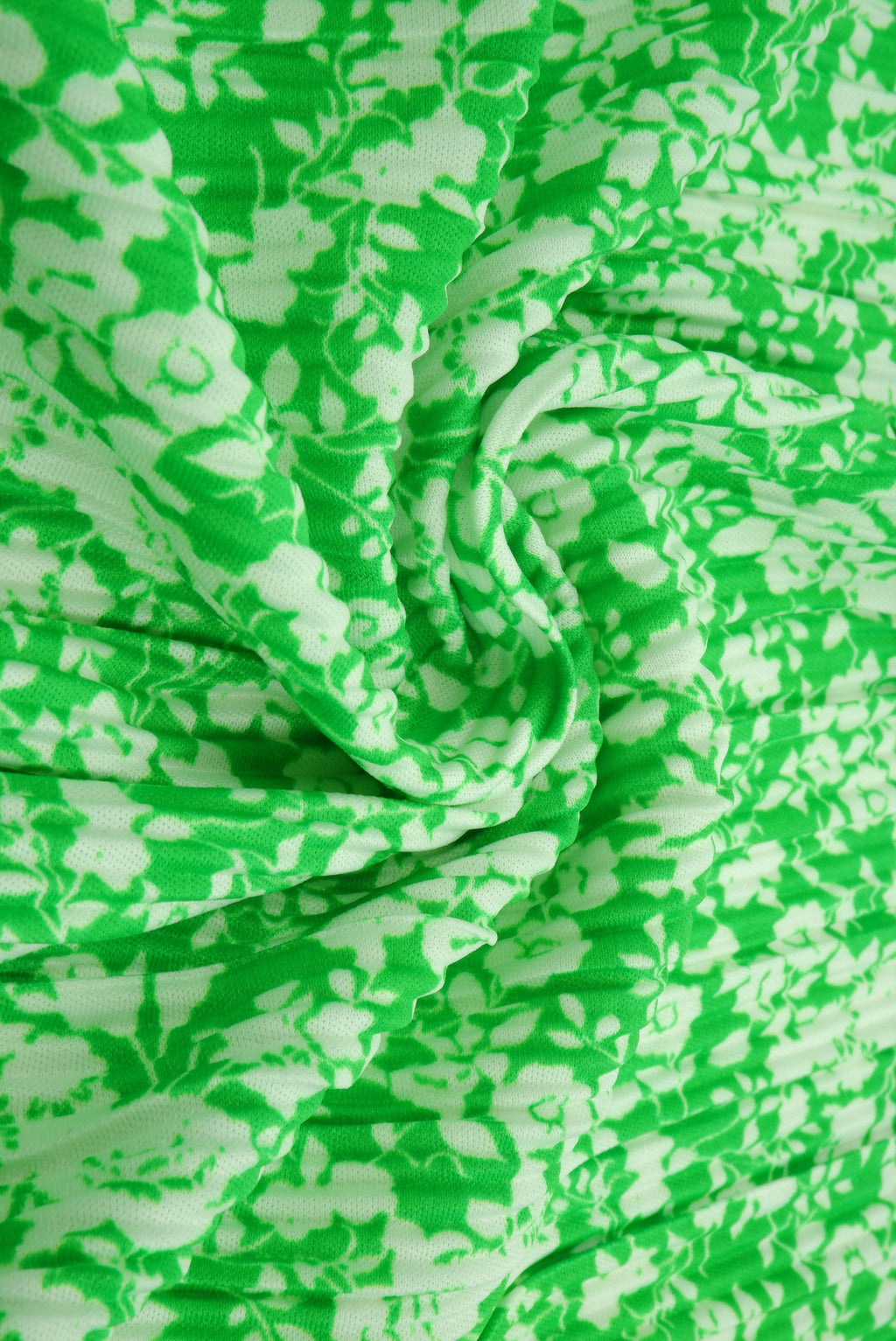 KNT4470SE30589 GREEN PLEATED, PRINT KNIT Fabric Selection Wholesale